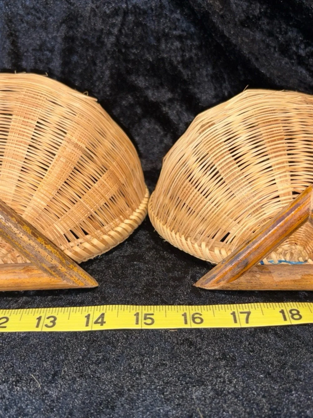 NWT  Woven Bamboo Fan-Shape Display Bowls Set of 3 Natural Tan Boho Vintage